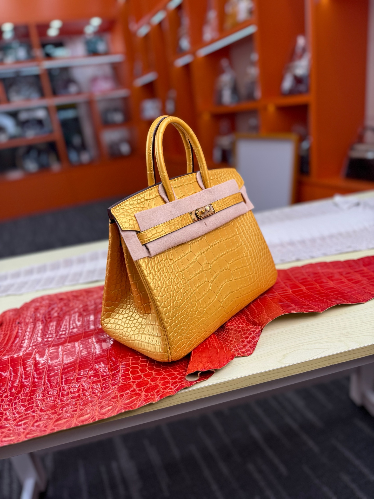 Birkin/Birkin-25cm-American-Matte-Crocodile-Gold/img_003