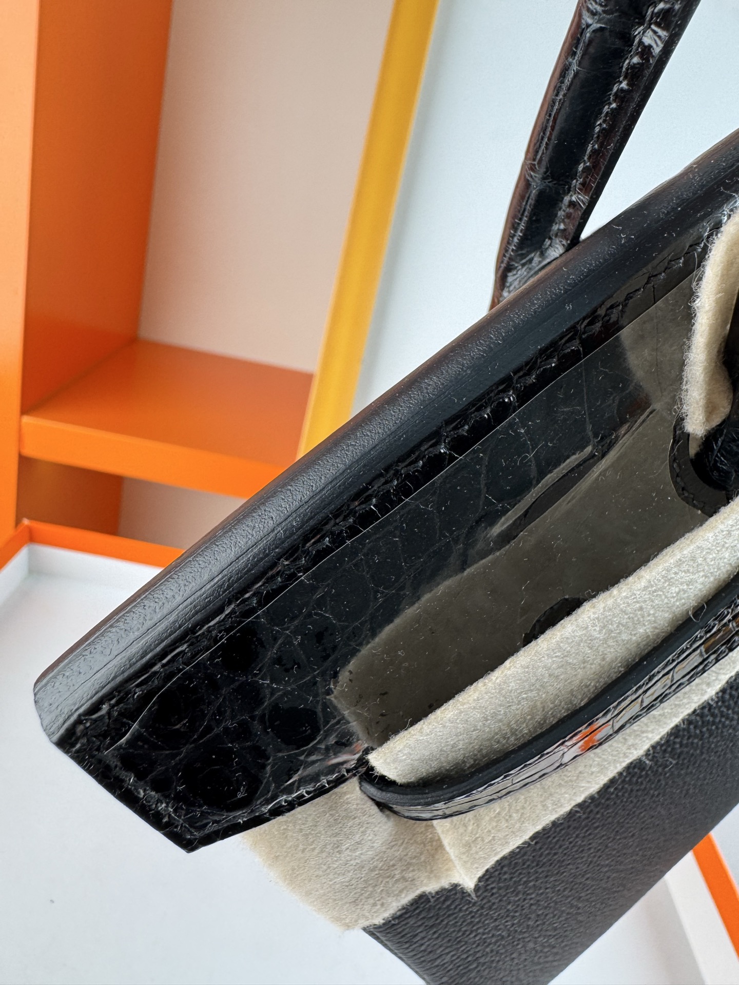 Birkin/Birkin-30cm-touch-Togo-and-Shiny-Crocodile-Black-SHW/img_005