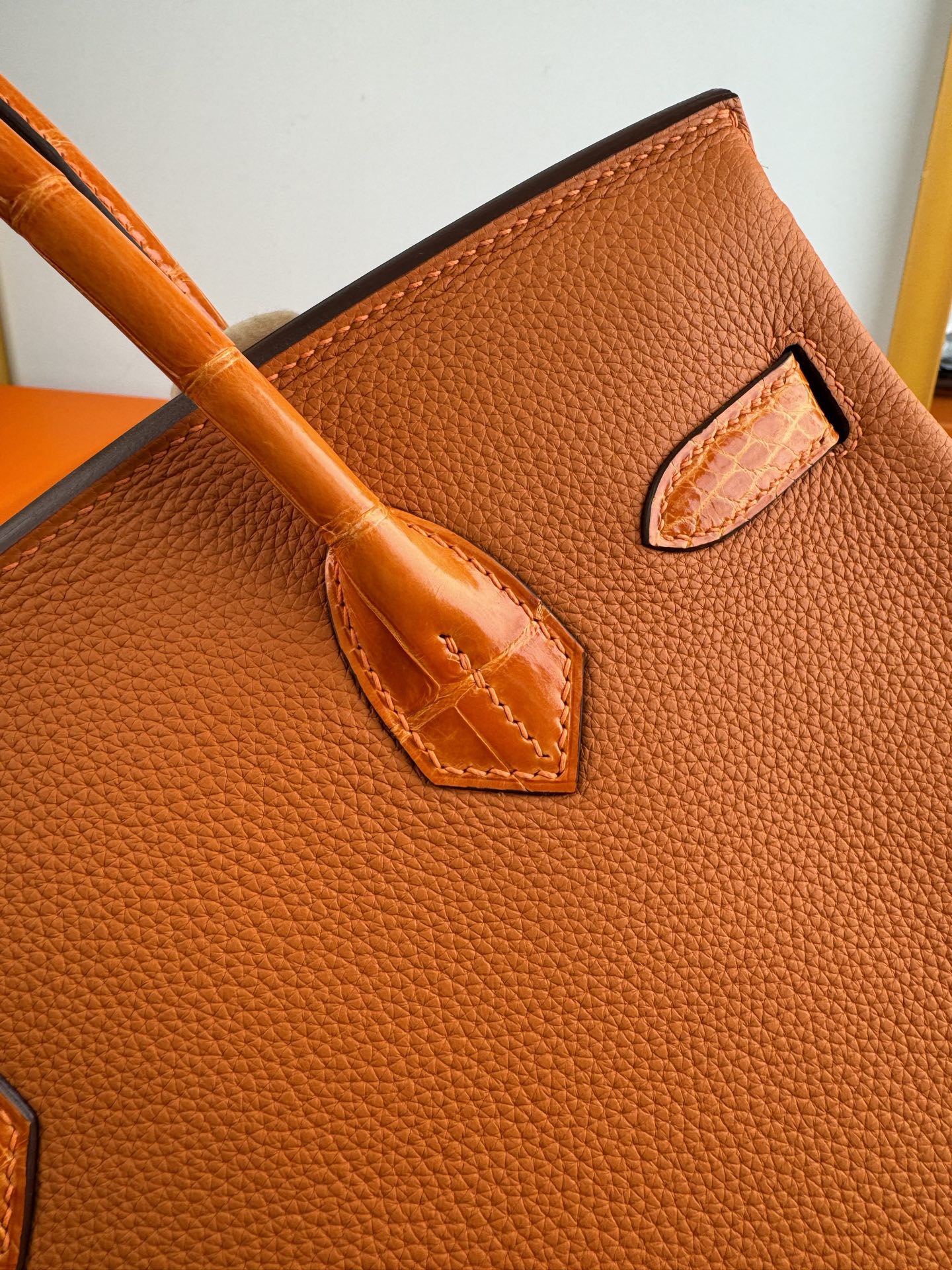 Birkin/Birkin-30cm-touch-Togo-and-Shiny-Crocodile-Orange-SHW/img_006
