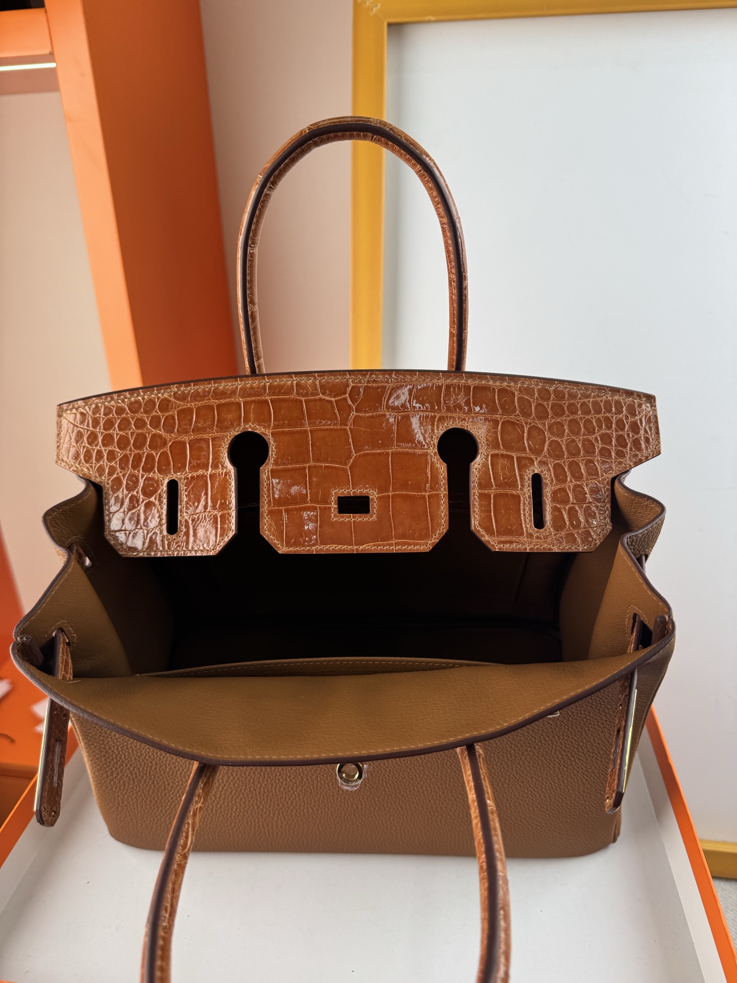Birkin/Birkin-30cm-touch-Togo-and-Shiny-Crocodile-Sugar-Brown/img_007