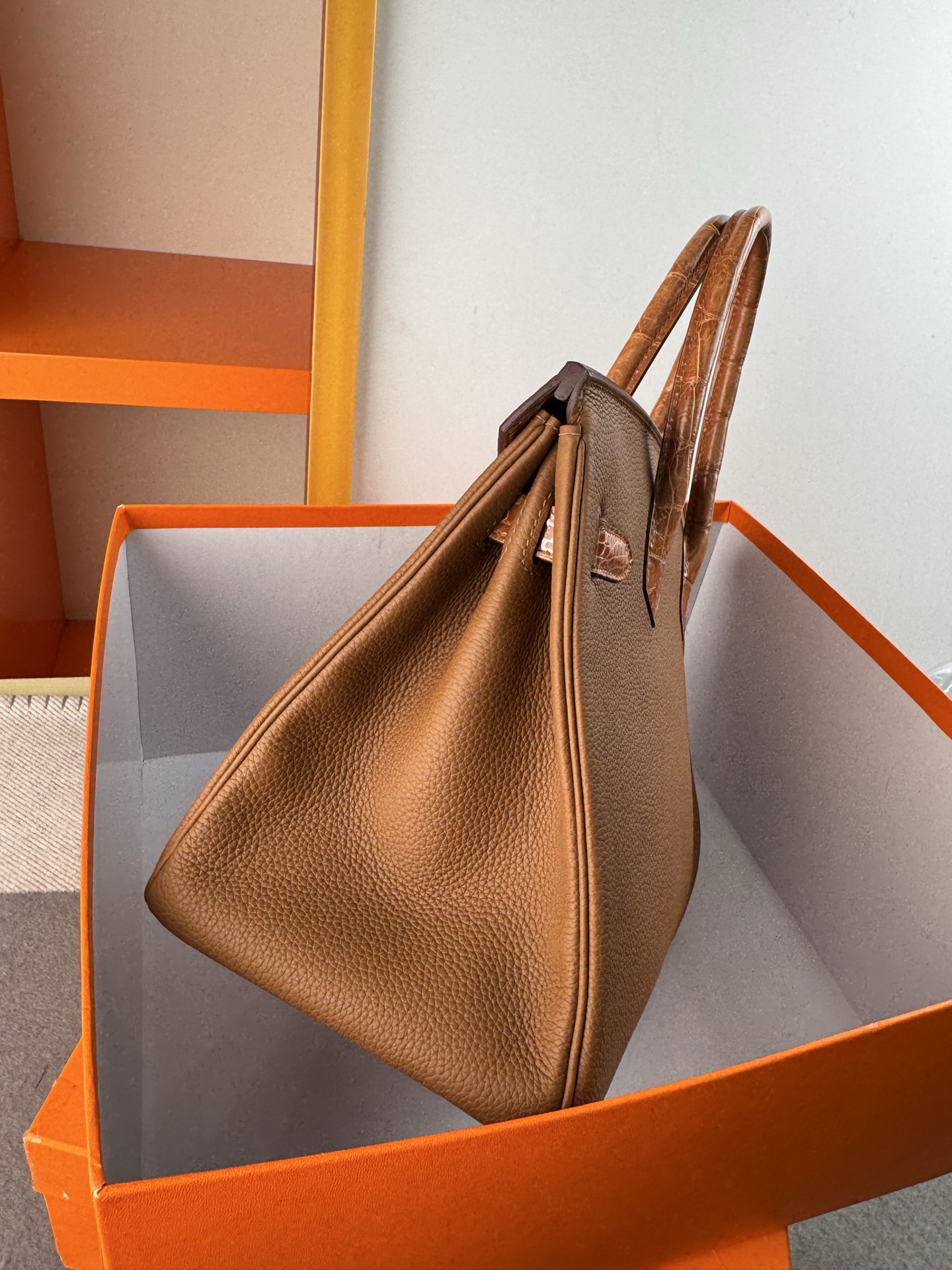 Birkin/Birkin-30cm-touch-Togo-and-Shiny-Crocodile-Sugar-Brown/img_009