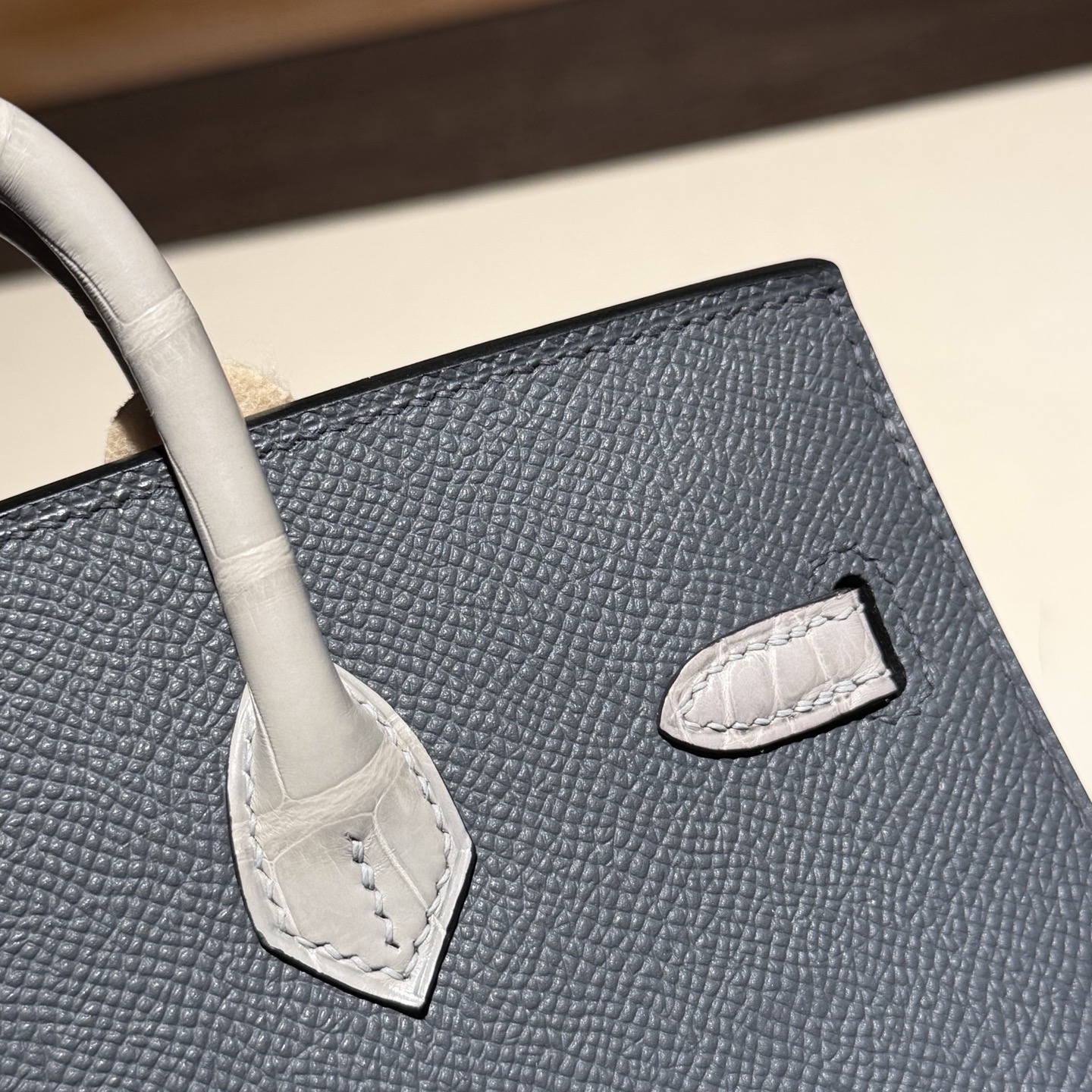 Birkin/Birkin-Faubourg-20cm-Crocodile-White-and-Black/img_009