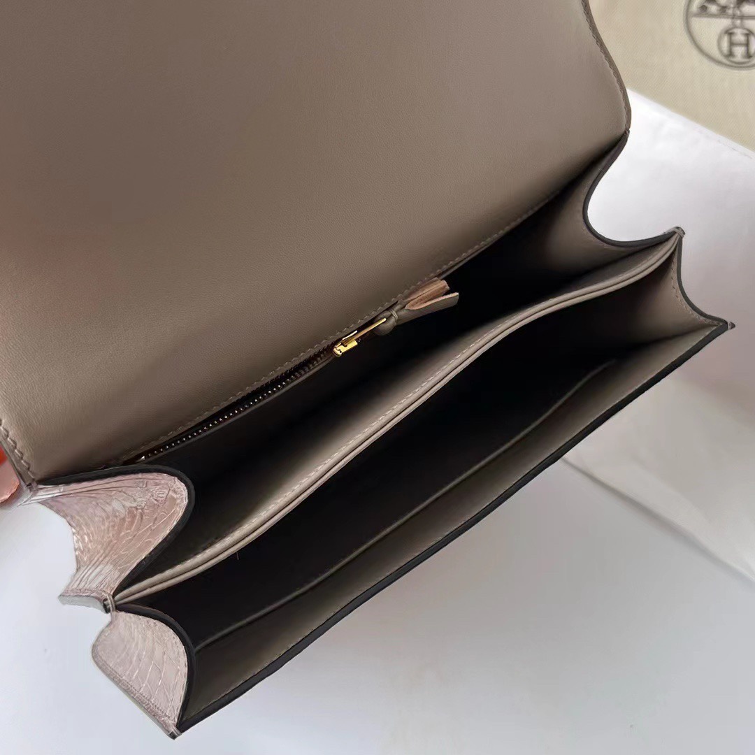 Constance/Constance-18cm-shiny-Alligator-Texture-Turtledove-Grey/img_009