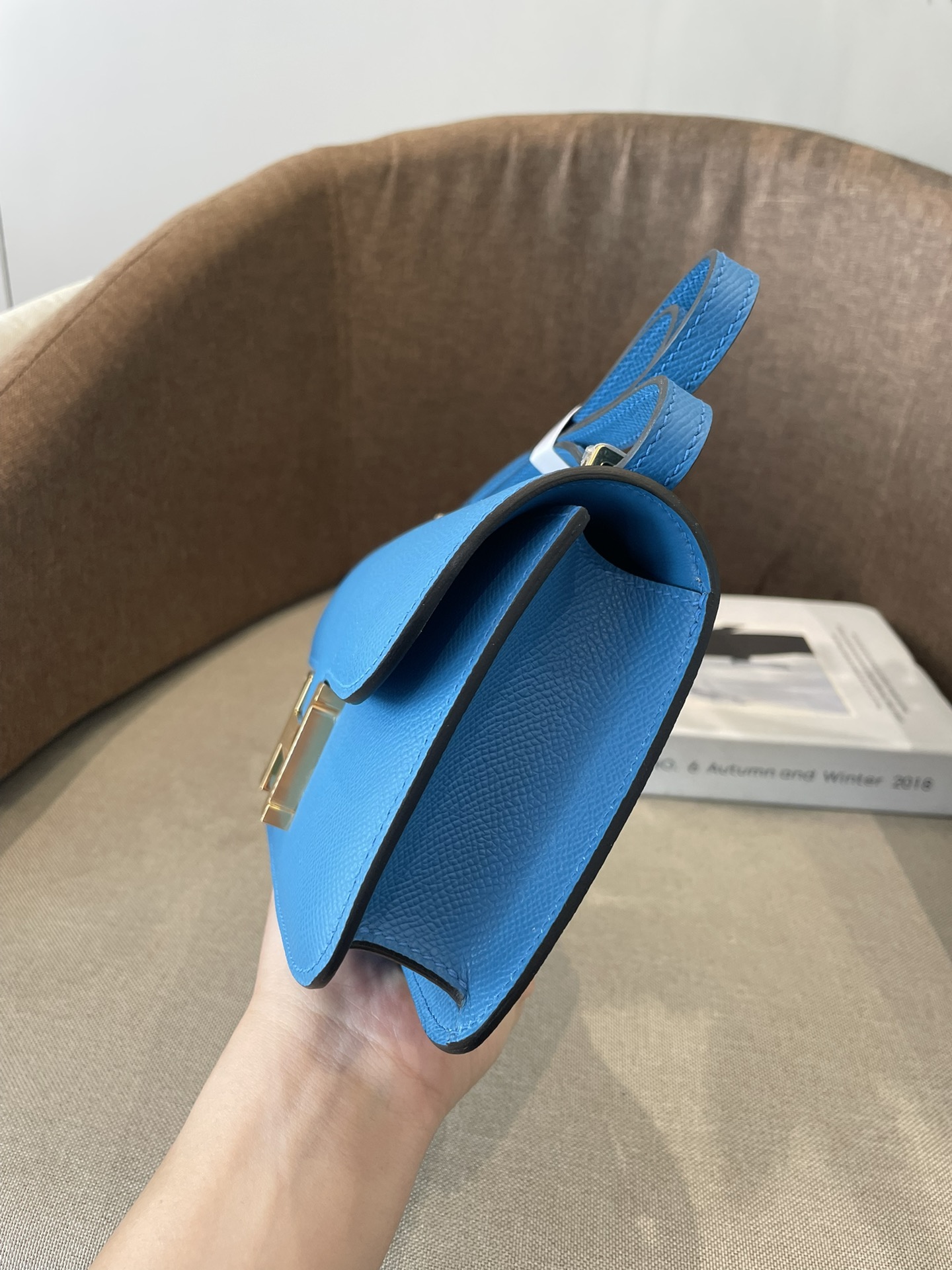 Constance/Constance-Elan-24cm-Epsom-with-mirror-Water-Fairy-Blue/img_003