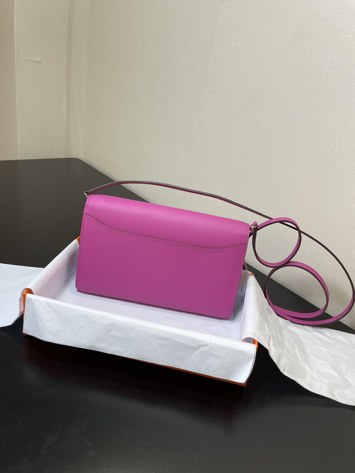 Constance/Constance-to-go-20.5cm-epsom-Rose-Red/img_006