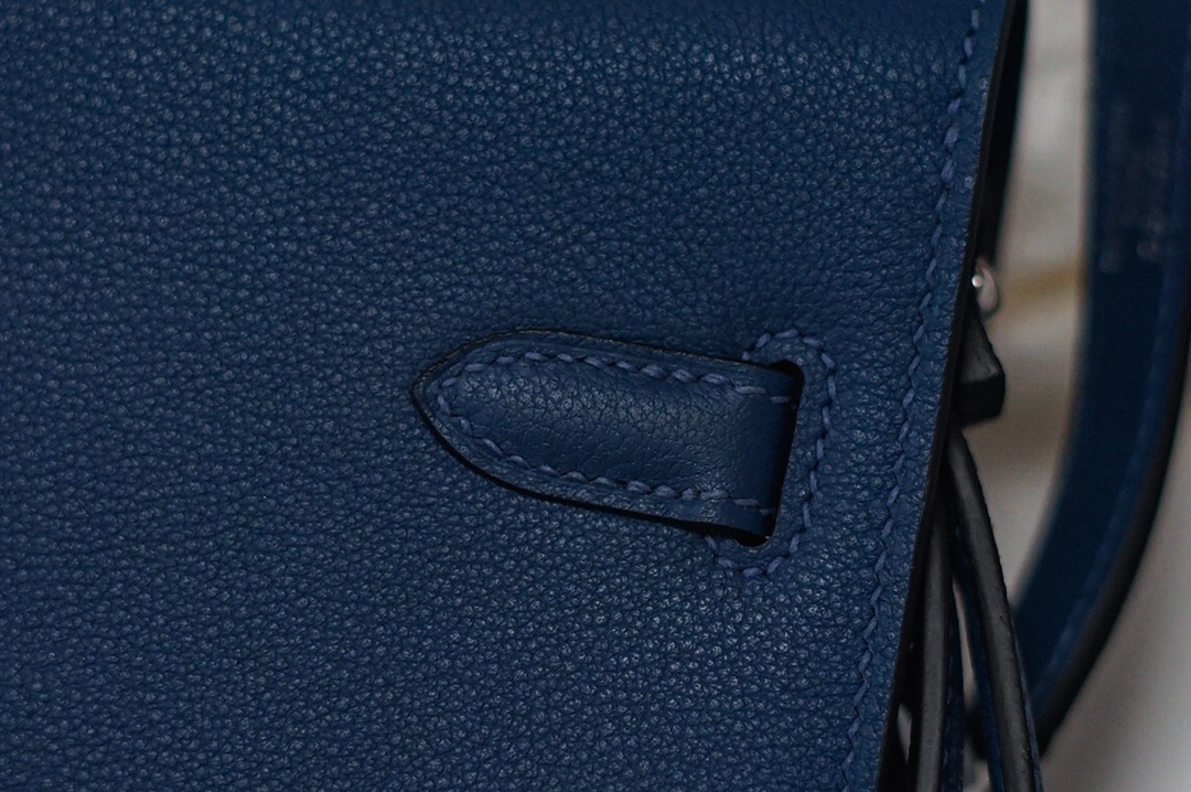 Depeches 25/Kelly-Depeches-25cm-Swift-DeepBlue/img_003