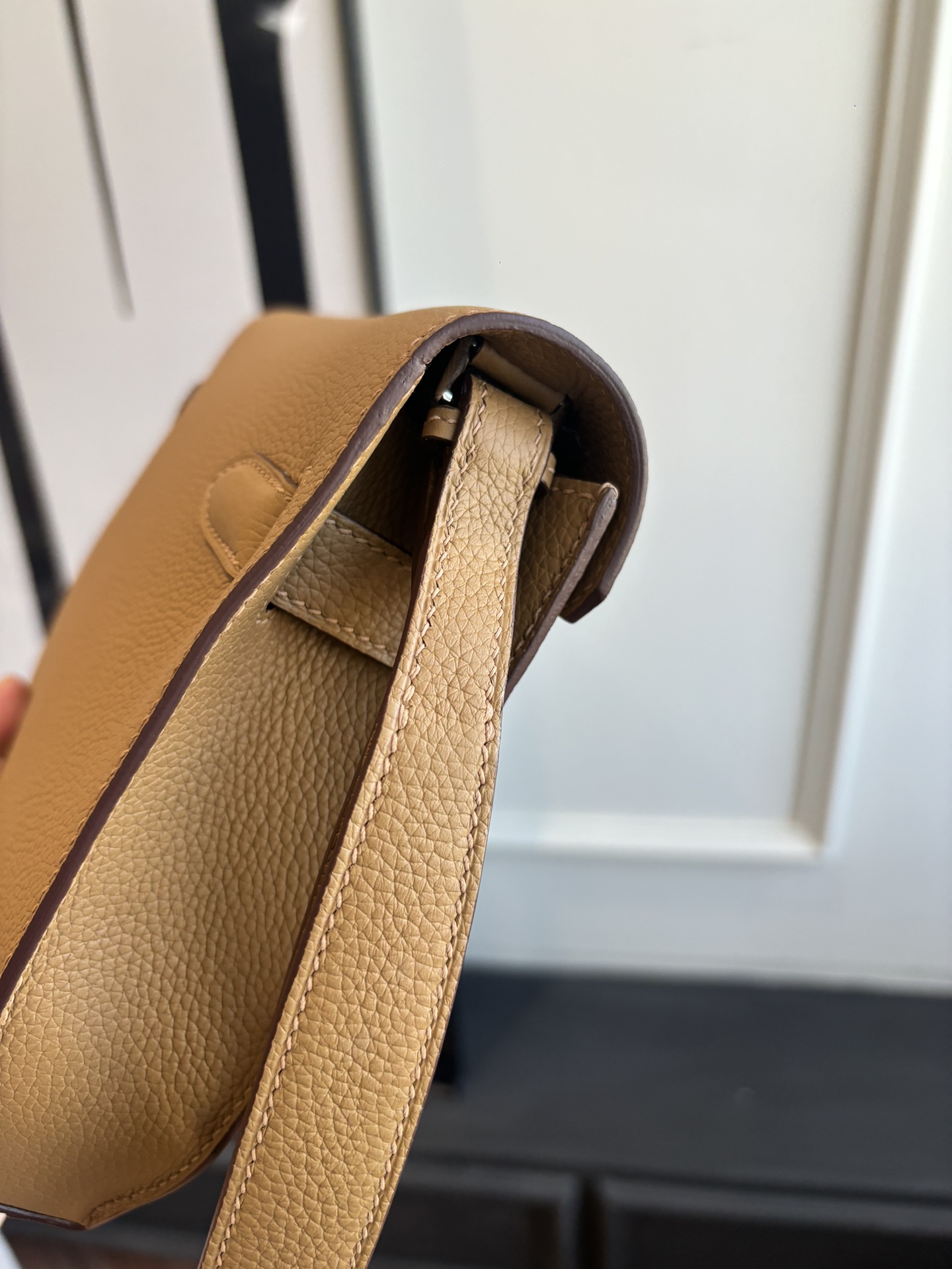 Depeches 25/Kelly-Depeches-25cm-Togo-Brown/img_006