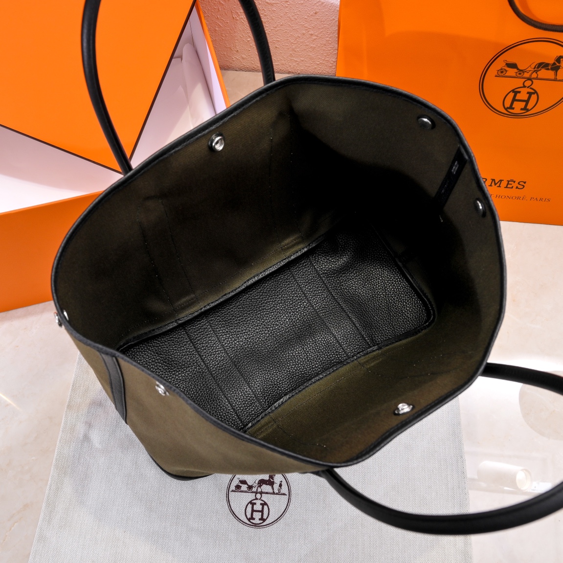 Garden/Garden-party-36cm-Canvas-MilitaryGreen&Black/img_007