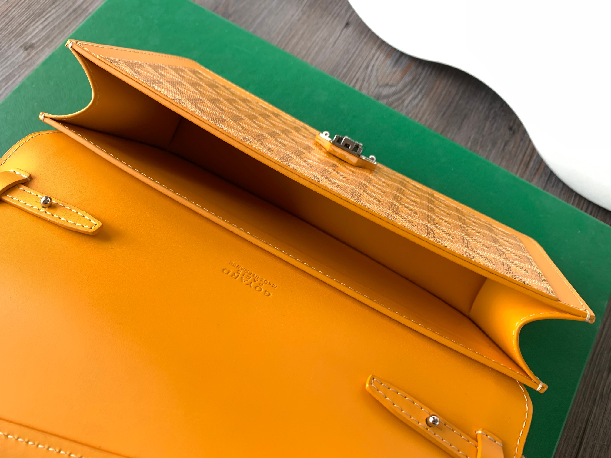 Goyard/Duchesse-Marie-Caroline-25x15cm-Yellow/img_008