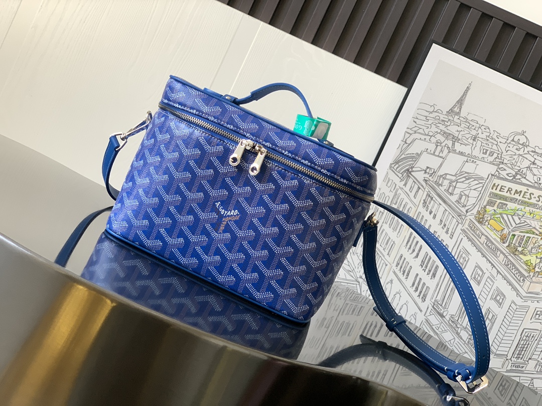 Goyard/Muse-Make-up-Blue/img_001