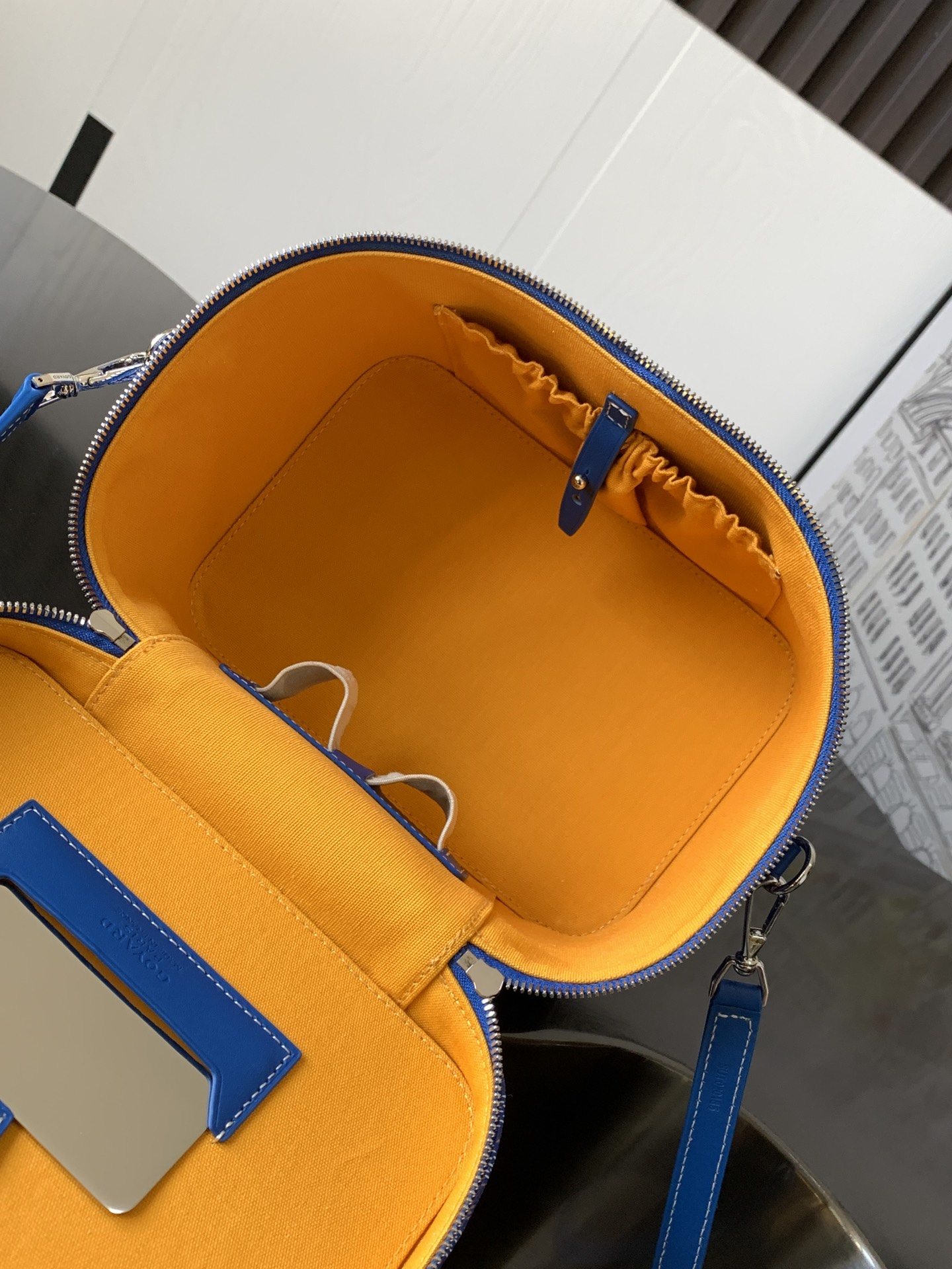 Goyard/Muse-Make-up-Blue/img_008