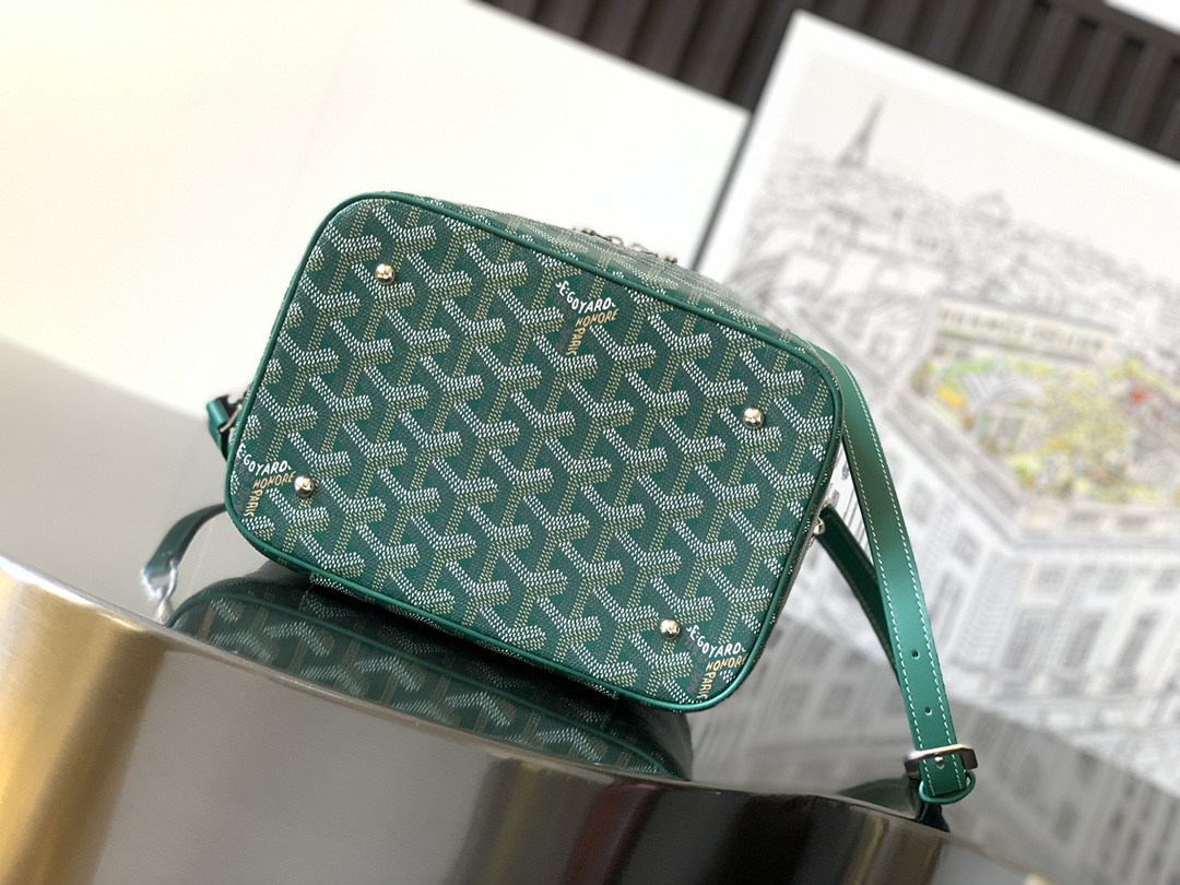 Goyard/Muse-Make-up-Green/img_004
