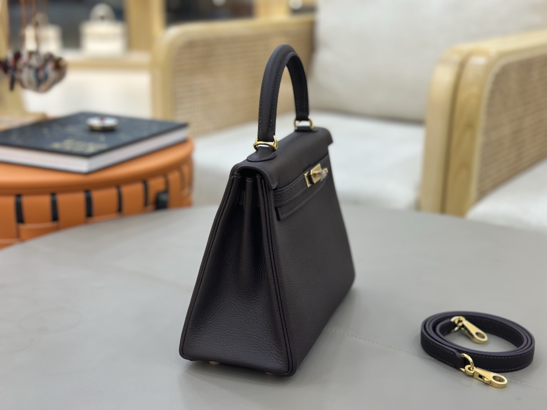 Kelly/Kelly-25cm-Togo-Ebony-GHW/img_003