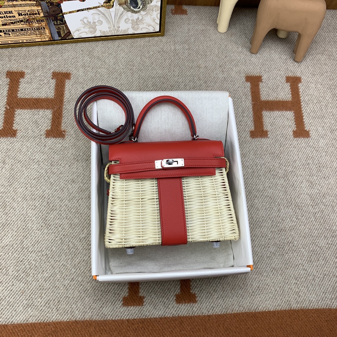 Kelly/Kelly-Picnic-20cm-Swift-Red/img_003