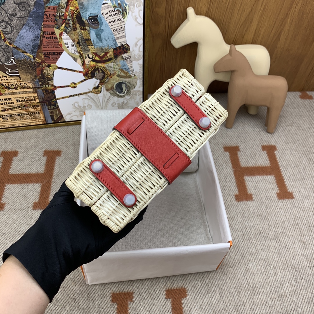 Kelly/Kelly-Picnic-20cm-Swift-Red/img_009